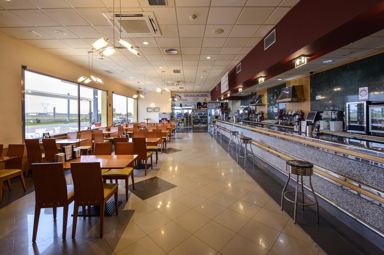 Hotel Castillo El Burgo El Burgo Ranero Ngoại thất bức ảnh
