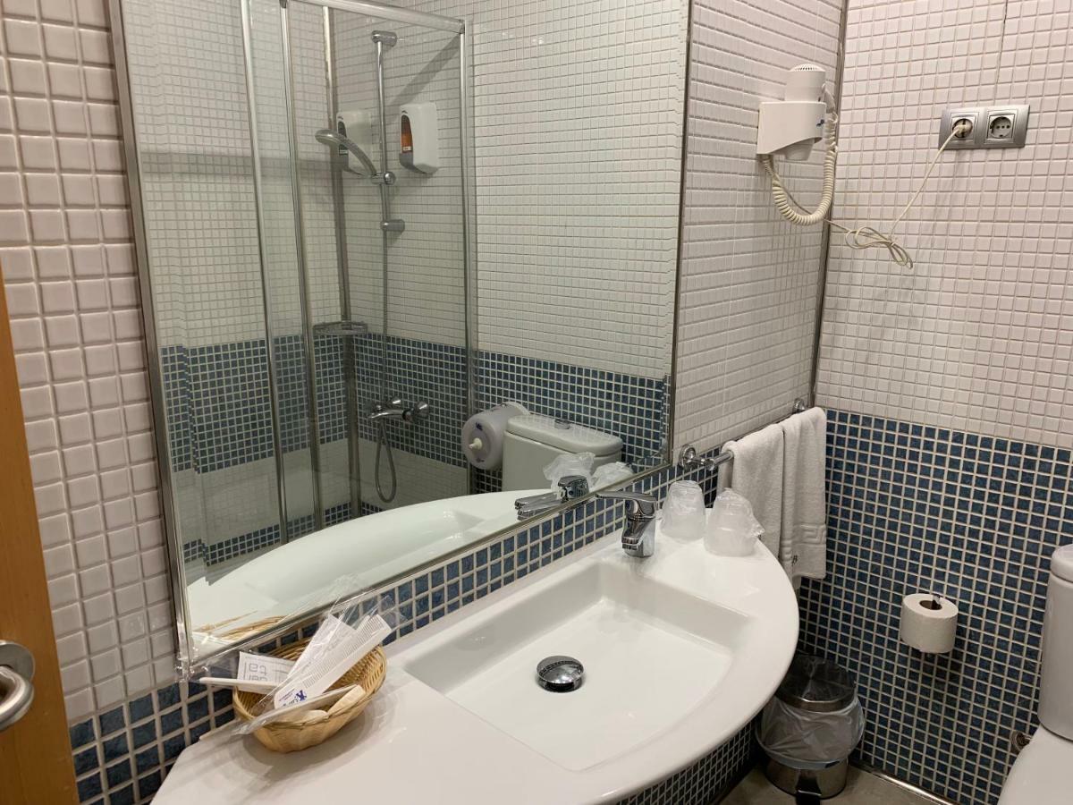 Hotel Castillo El Burgo El Burgo Ranero Ngoại thất bức ảnh